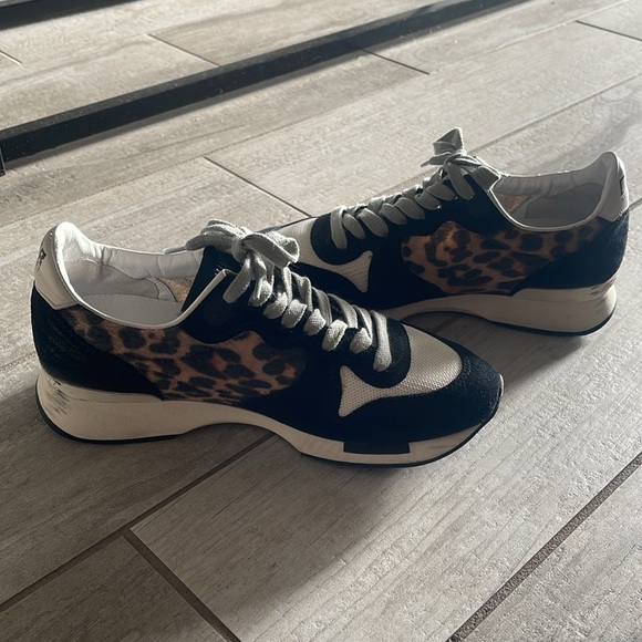 Golden Goose Running Sneaker size 37 - Picture 6 of 9
